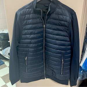 Men’s Tahari hybrid jacket new with tags! Size m